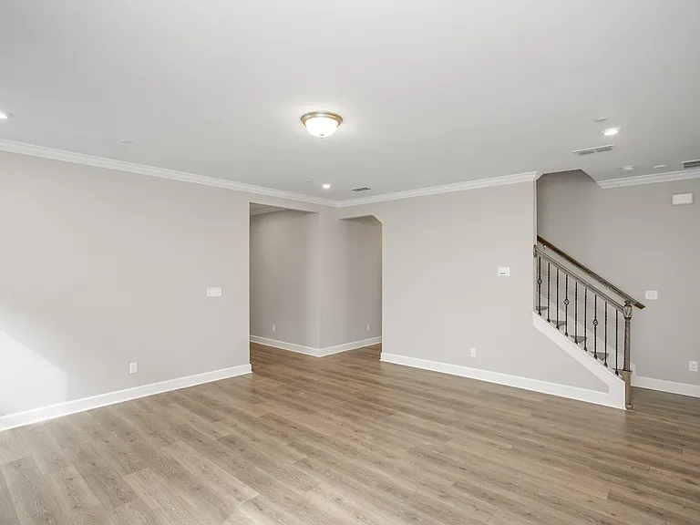 4012 Rosa Dr — Photo 6