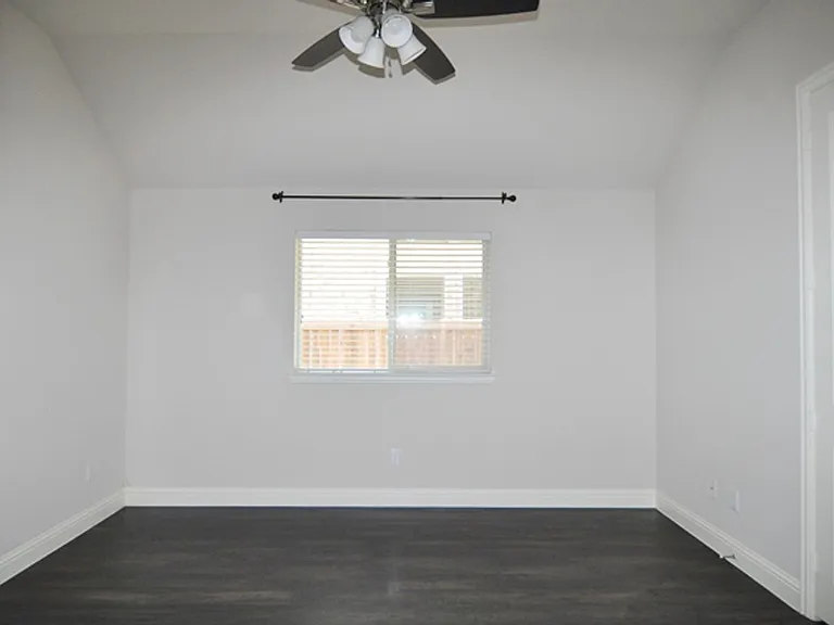 9948 Haversham Dr — Photo 15