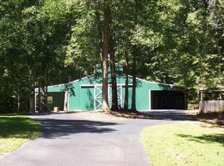 4056 Hog Mountain Rd, Hoschton, GA 30548