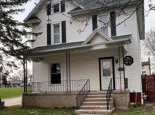 114 Roosevelt Ave #A, Kewanee, IL 61443