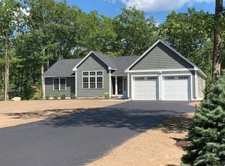 2 Green Rd, Wells, ME 04090