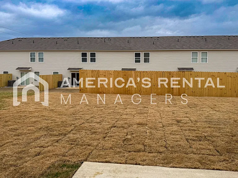 106 River Grass Dr — Photo 26
