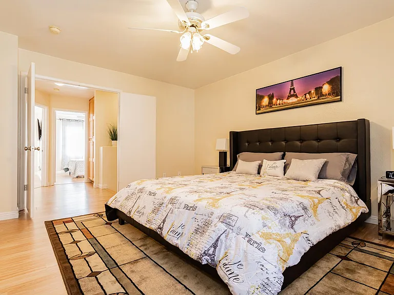 8708 Raindrop Canyon Ave — Photo 12