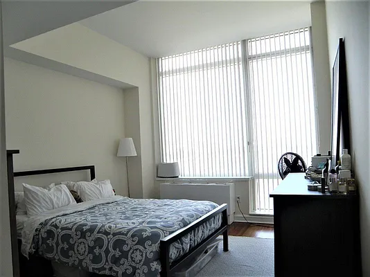 Rented by Level Group | media 14