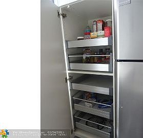 5th image of 4301 Martinique Cir APT A3