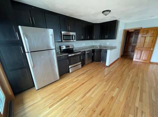 26 Wordsworth St FLOOR 3, Boston, MA 02128