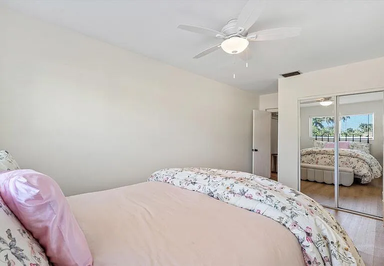 4921 NE 23rd Ave — Photo 23
