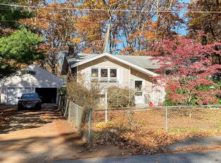 7 Amherst Dr, Milford, MA 01757
