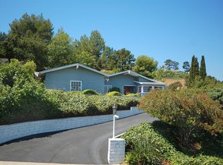 15714 Castlewoods Dr, Sherman Oaks, CA 91403