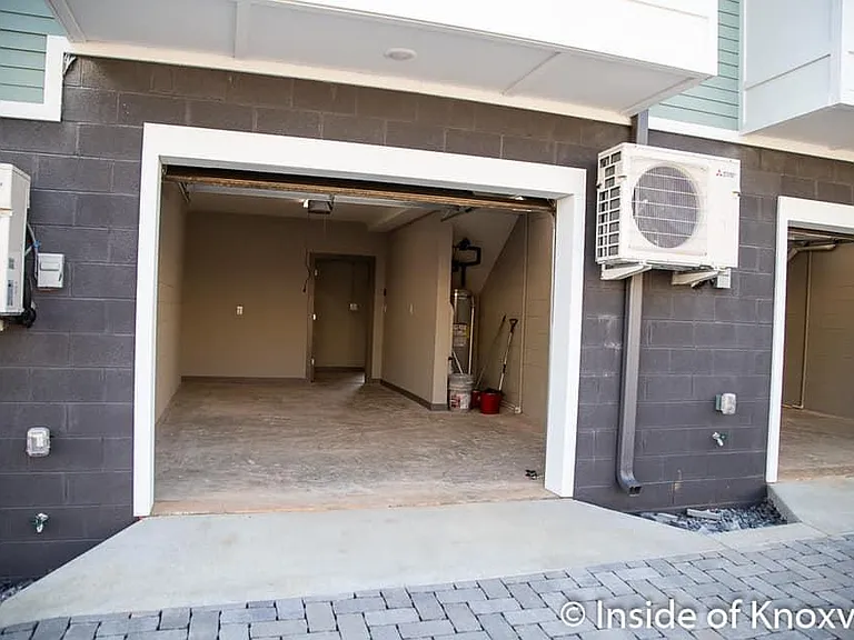 1014 Phillips Ave SE — Photo 5