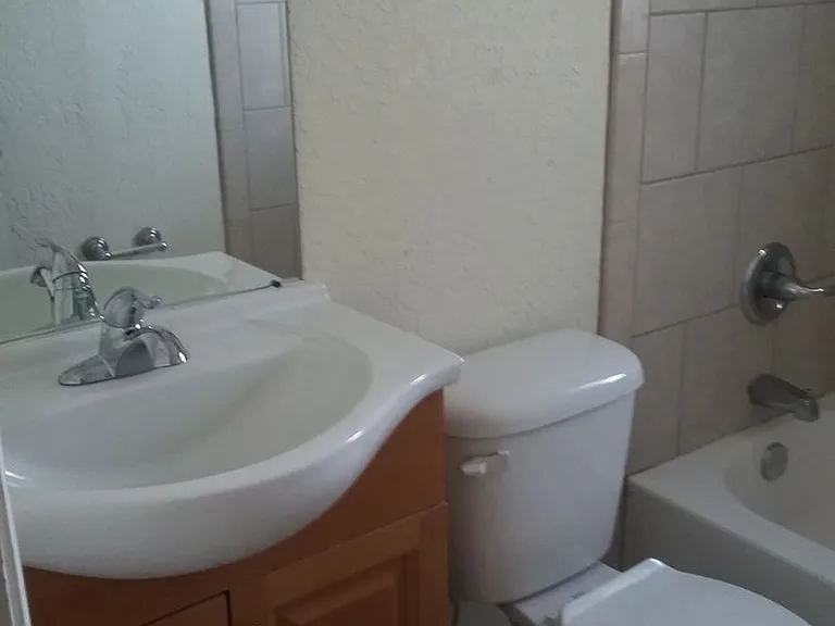 1710 S Washington Ave #6 — Photo 9