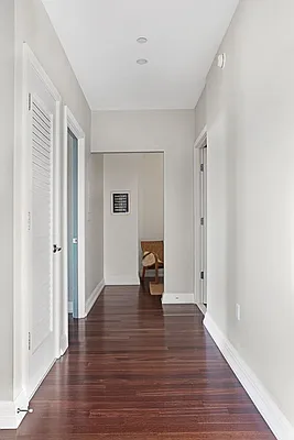 Sold by Compass | media 21