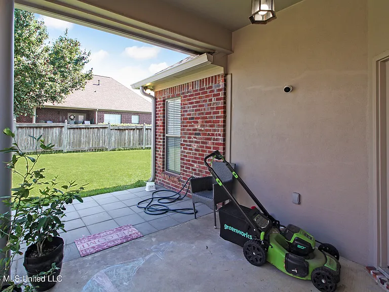 183 Tradition Pkwy — Photo 20