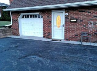 455 Laurel Brook Dr, Brick, NJ 08724