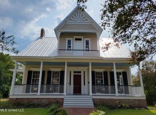 708 Orleans St, Natchez, MS 39120