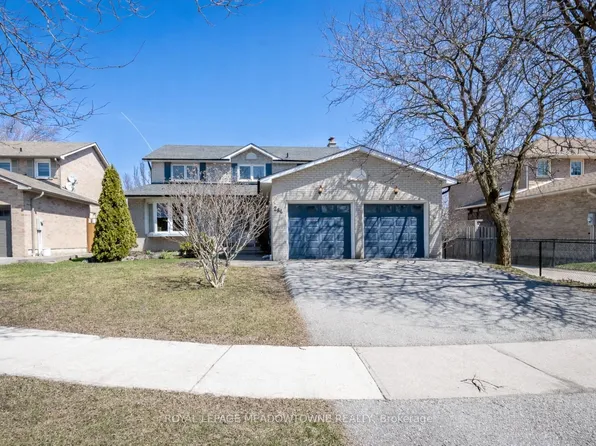284 Randall Cres, Milton, ON L9T 4X7