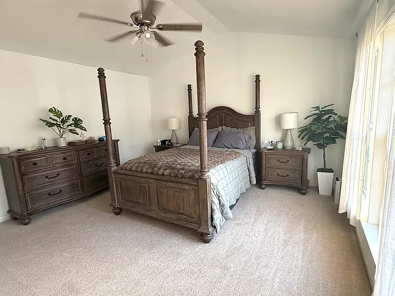 612 Friars Head Ct — Photo 13