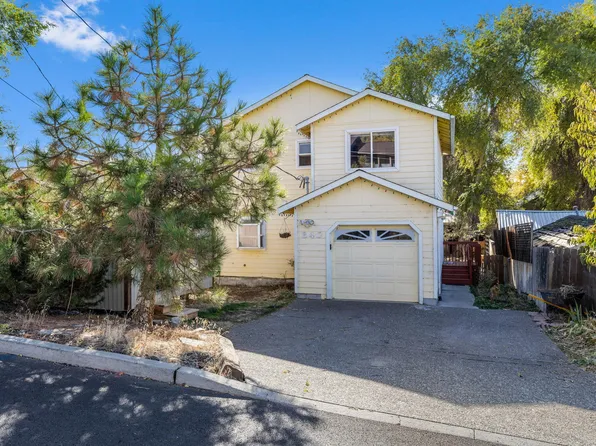 840 NE 8th St, Prineville, OR 97754