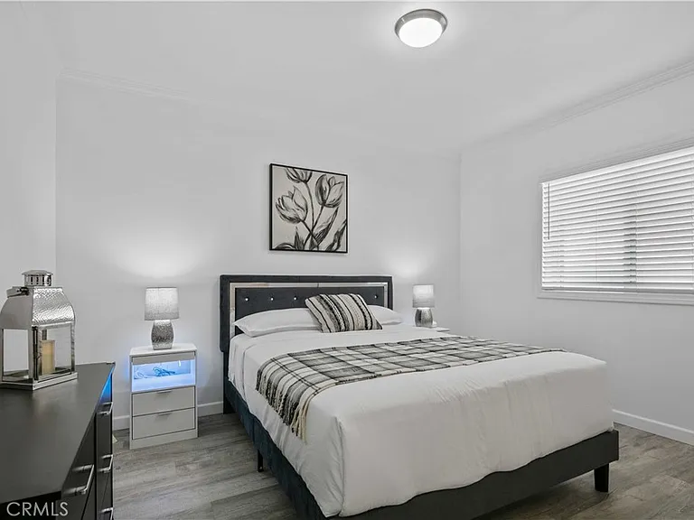 15059 Oro Grande St — Photo 20