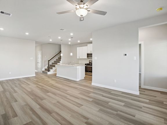 The Summerfield floorplan at Central Park Square.
