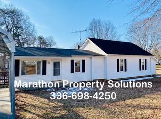 9160 County Line Rd, Kernersville, NC 27284