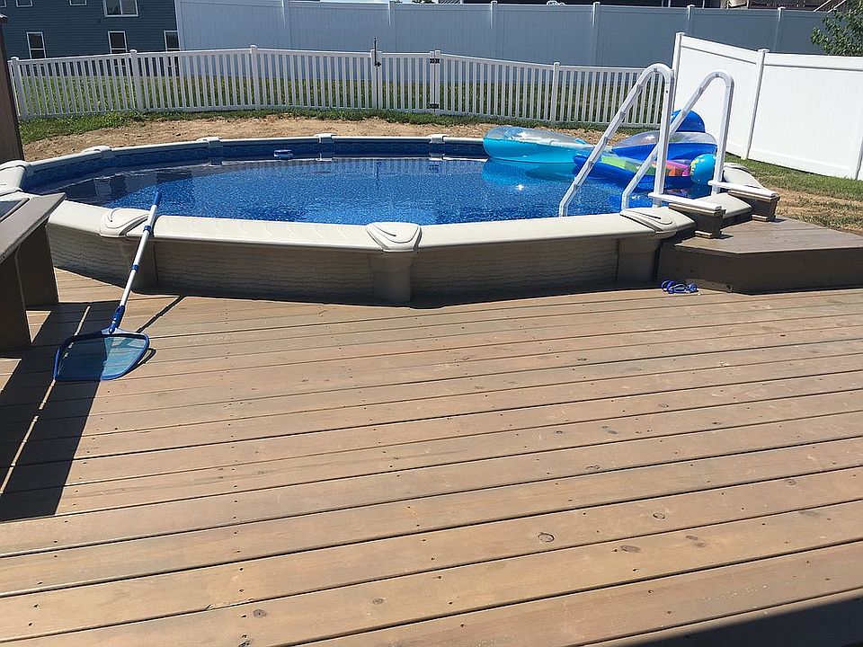 2nd image of 629 Meadowgreen Dr