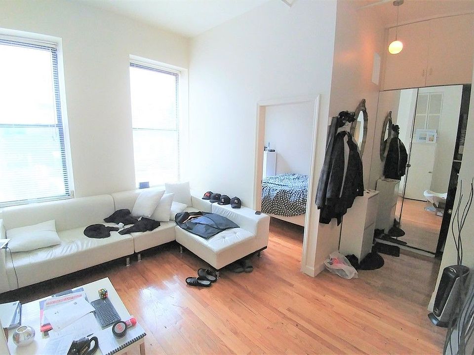 1st image of 310 2nd Ave Frnt 1
