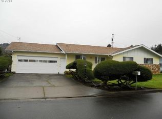 2591 N 38th St, Springfield, OR 97477