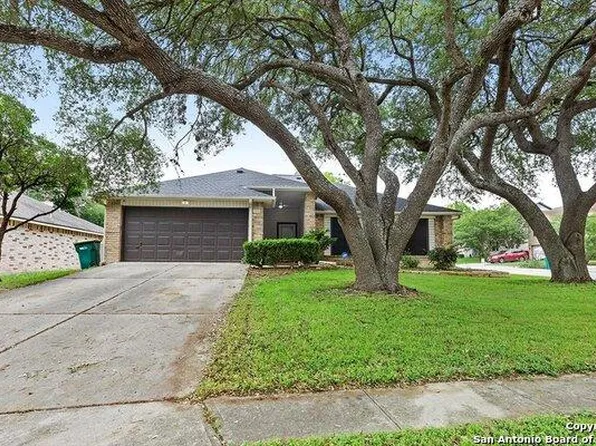 7733 Forest Strm, Live Oak, TX 78233