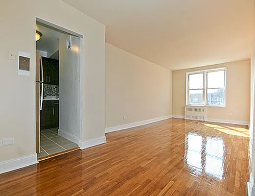Rented by SW Queens Mezzanine | media 15