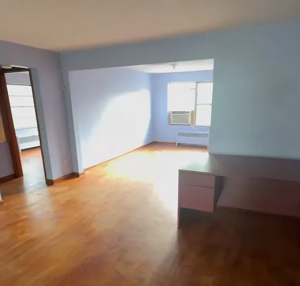 2421 Riverside Dr #2 — Photo 4