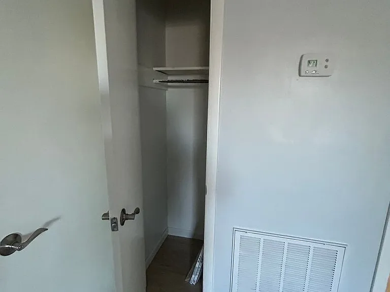 1740 Bonham Rd — Photo 5