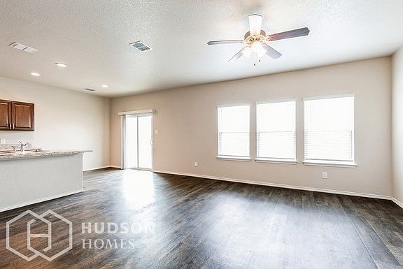 5th image of 12908 Cicely Ct