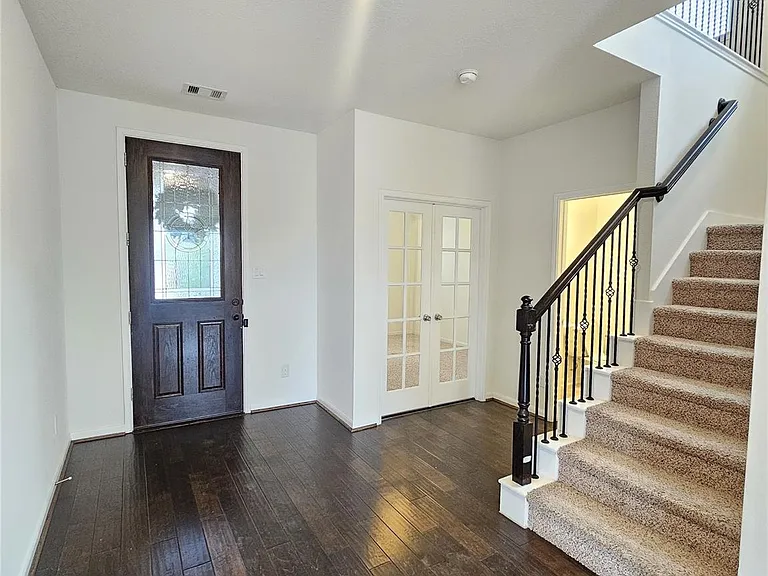 22326 Davenport Downs Ln — Photo 2