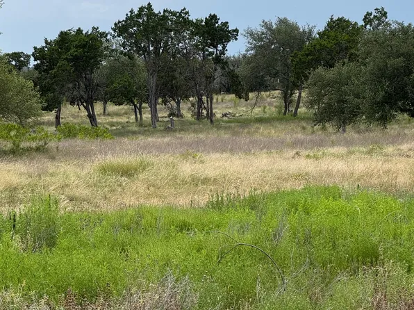 251 Pioneer Trl, Dripping Springs, TX 78620