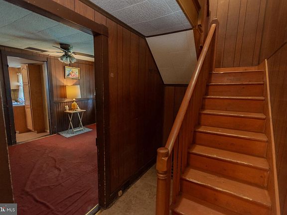 3rd image of 404 S Charles St