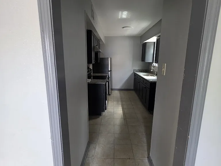 7831 Sail St — Photo 4