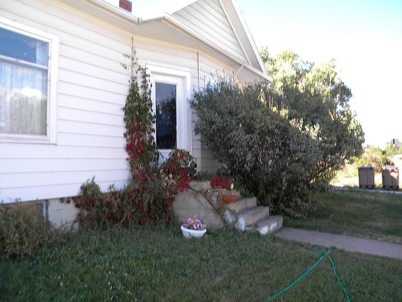 3rd image of 355 W Ivinson Ave