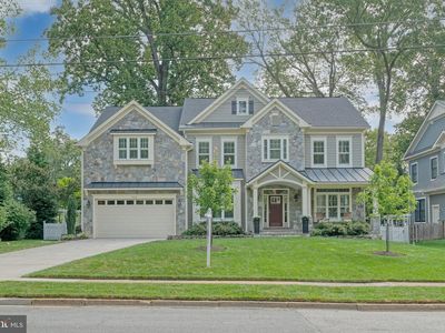 903 Cottage St SW, Vienna, VA, 22180