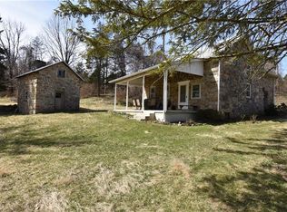 135 Wassergass Rd, Hellertown, PA 18055