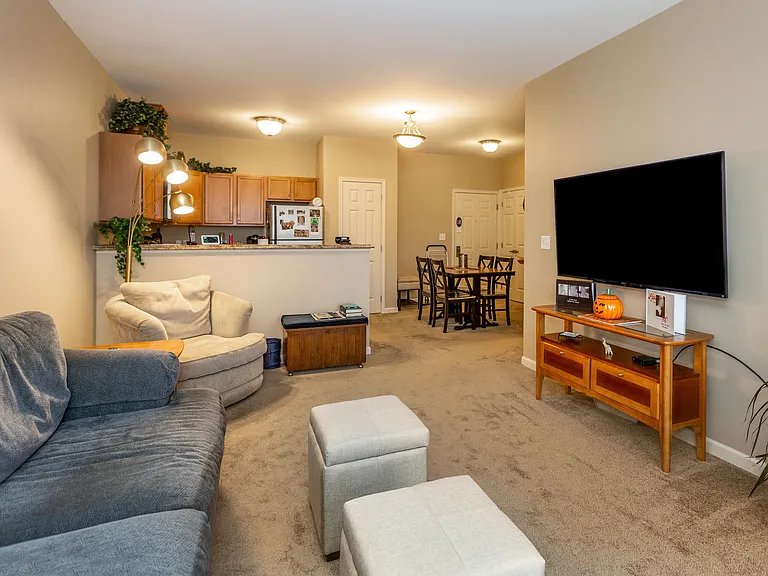 Connect55+ Wheatfield West — Photo 17