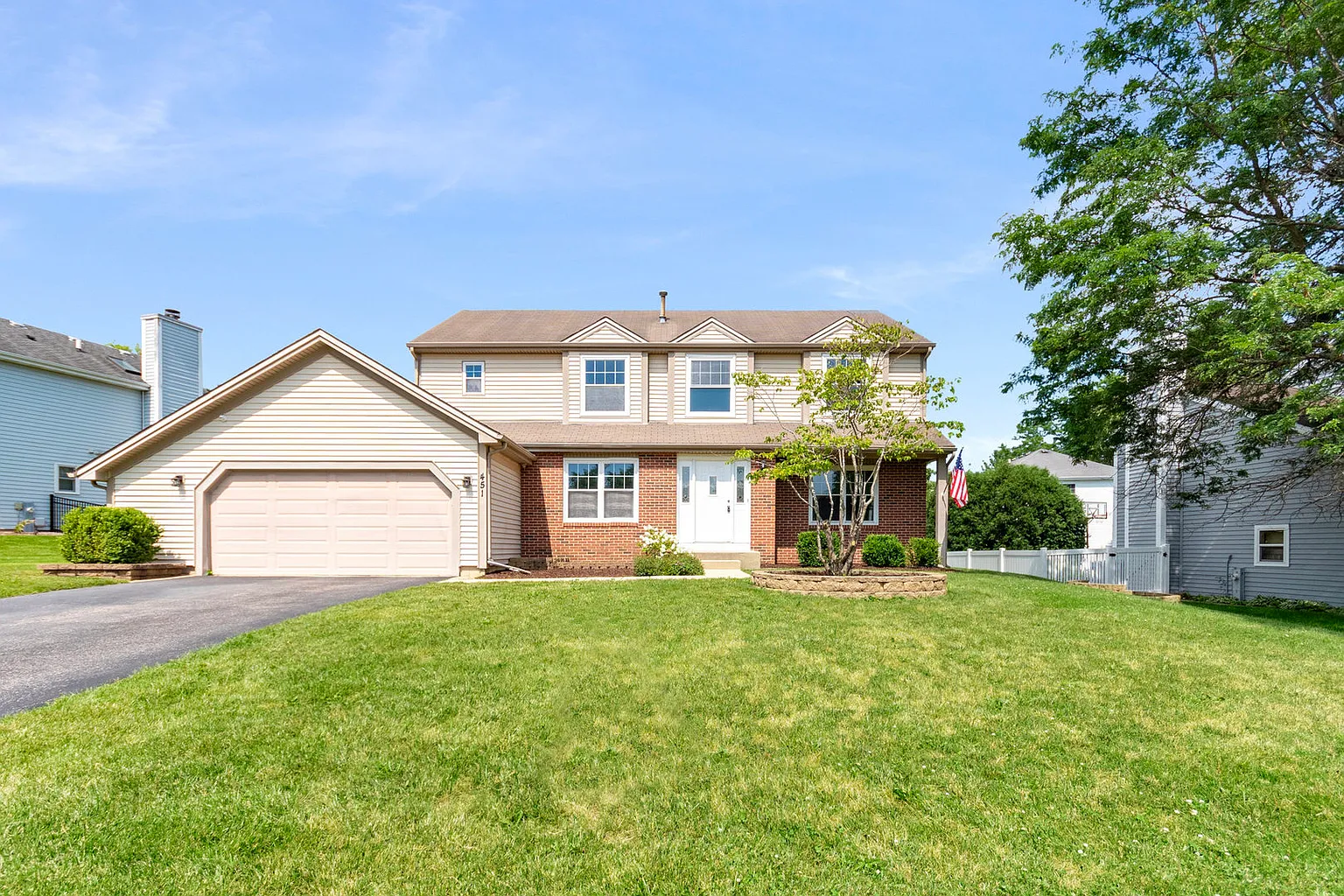 451 Tartans Dr photo 1