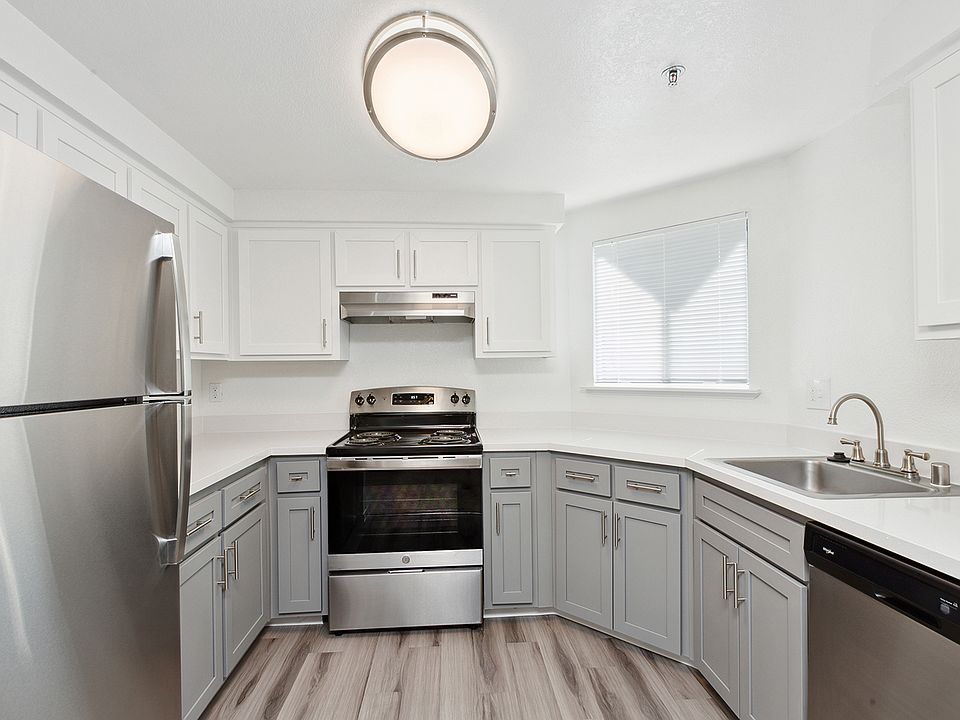 1st image of 100 Summerfield Dr #242