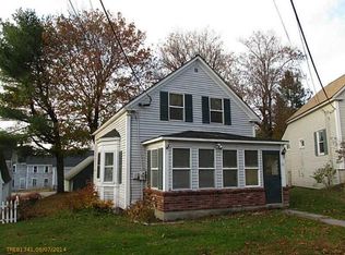 10 Holden Ln, Sabattus, ME 04280