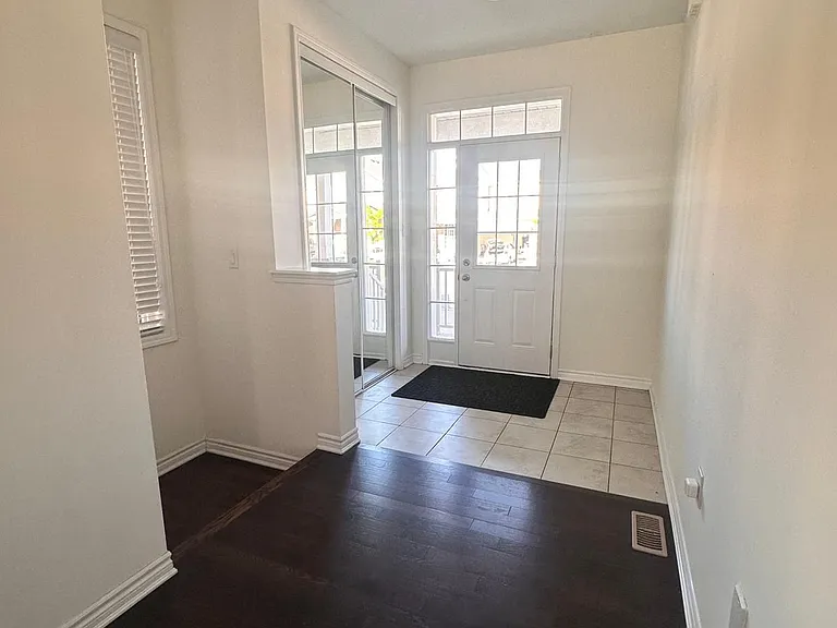 516 Equestrian Way — Photo 2