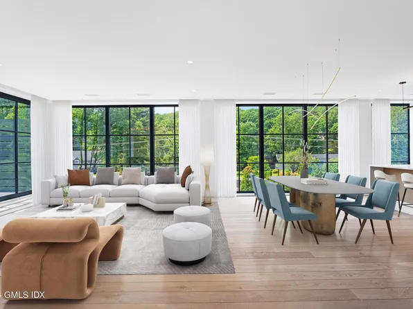 41 Richmondville Ave #Penthouse, Westport, CT 06880