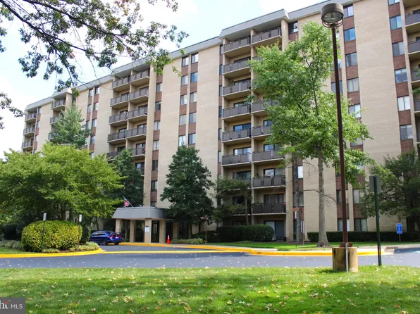 3101 S Manchester St APT 201, Falls Church, VA 22044