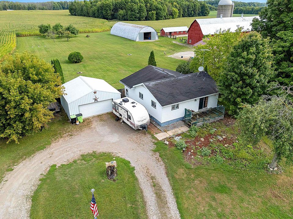 1st image of W5950 County Rd W