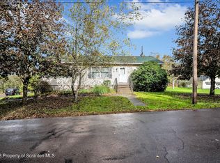 40 Lindley Ave, Factoryville, PA 18419