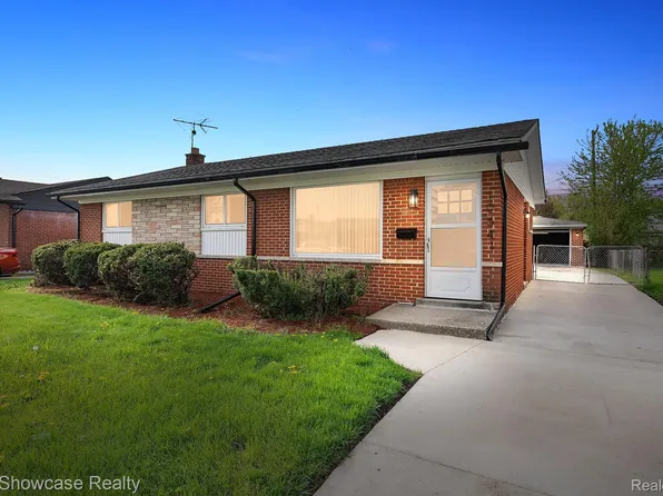 10641 N Oak Dr, Ferndale, MI 48220